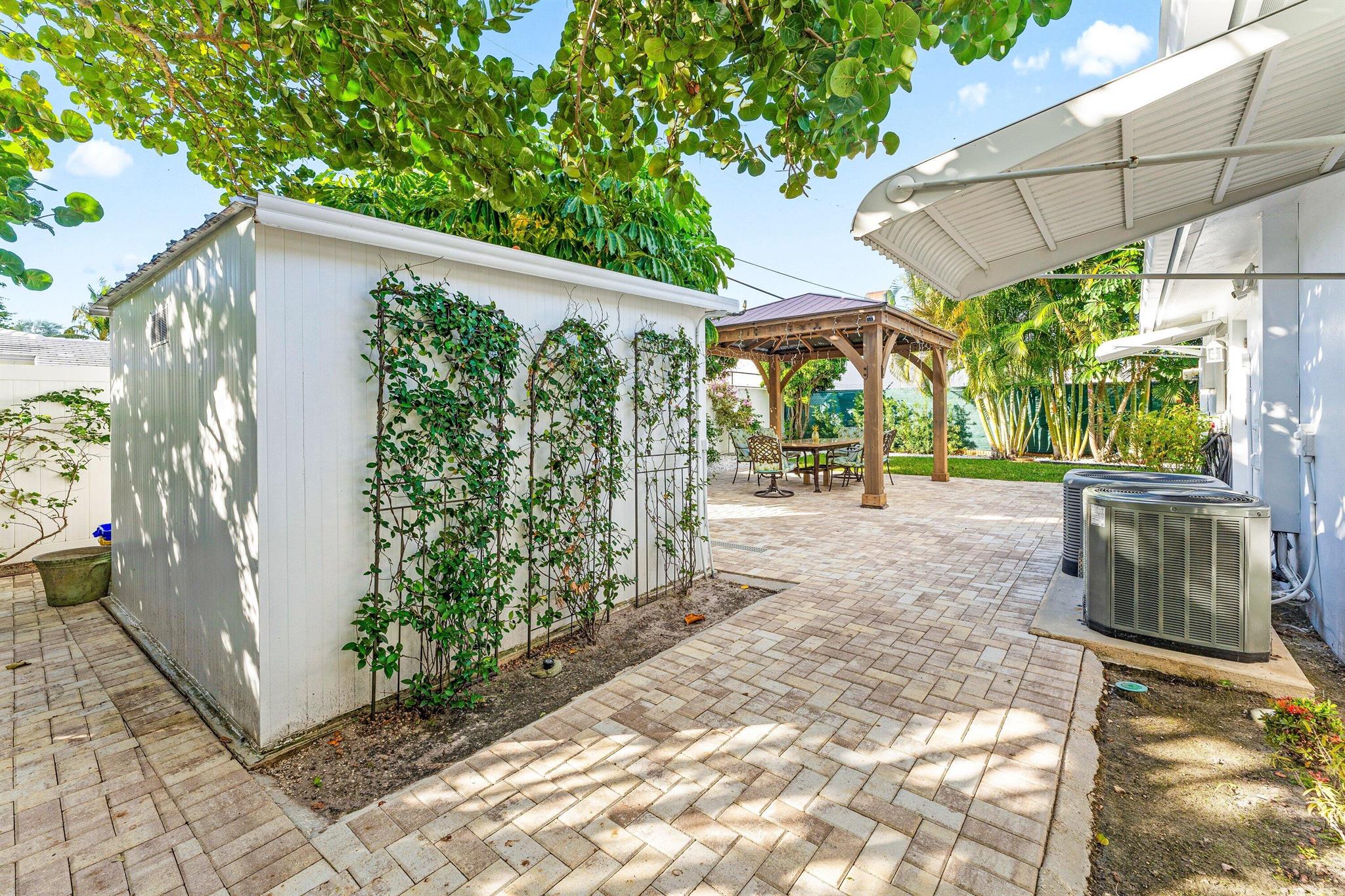 BELAIR WPB - SOSO - Residential