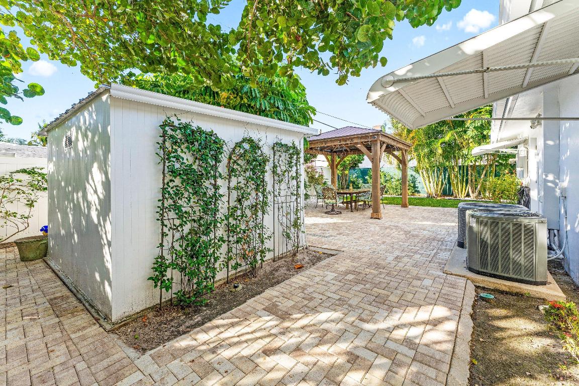 BELAIR WPB - SOSO - Residential