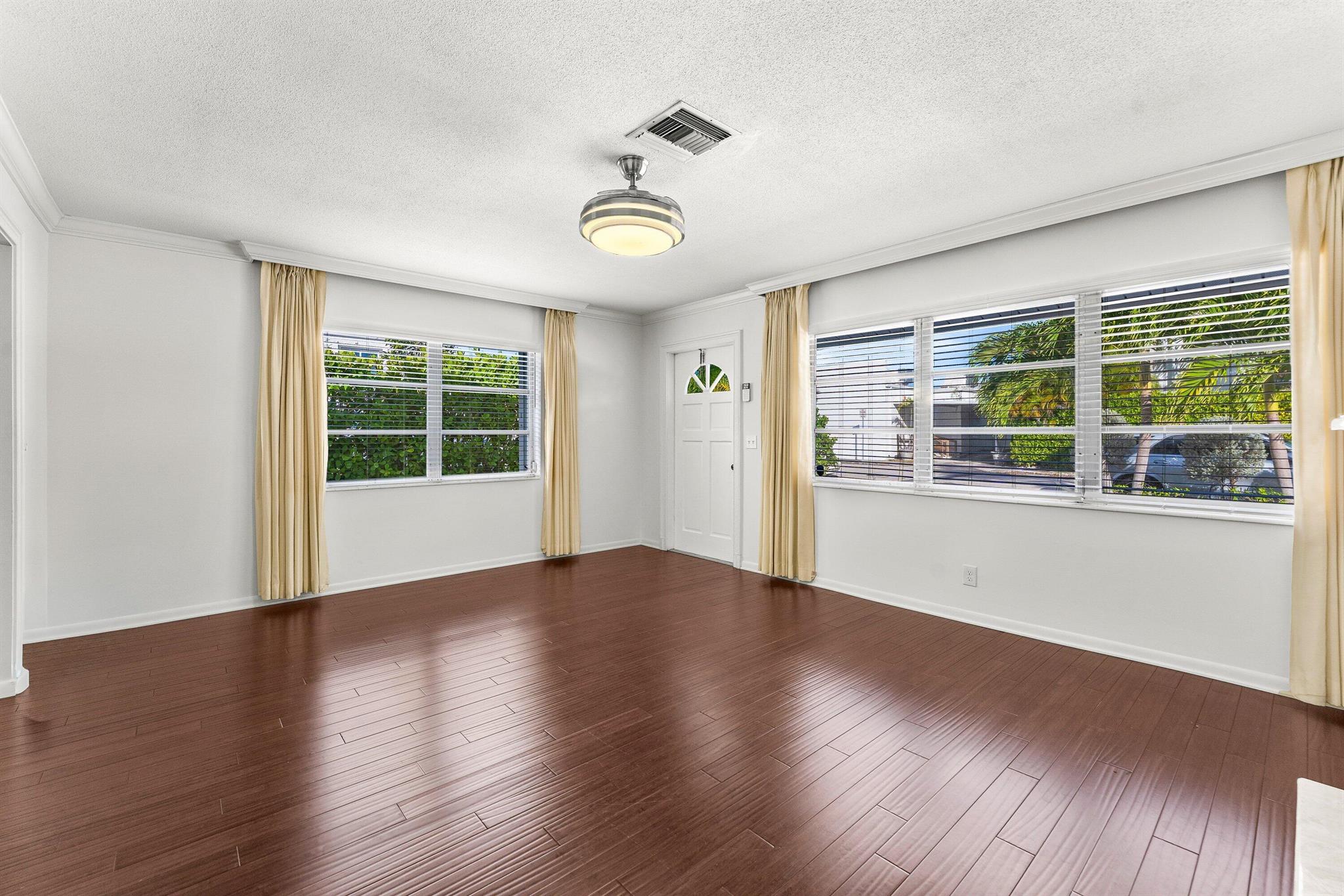 BELAIR WPB - SOSO - Residential