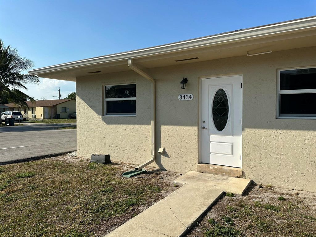 Photo of 3434 State Street, Lake Worth, FL 33461 (MLS # R11071737)