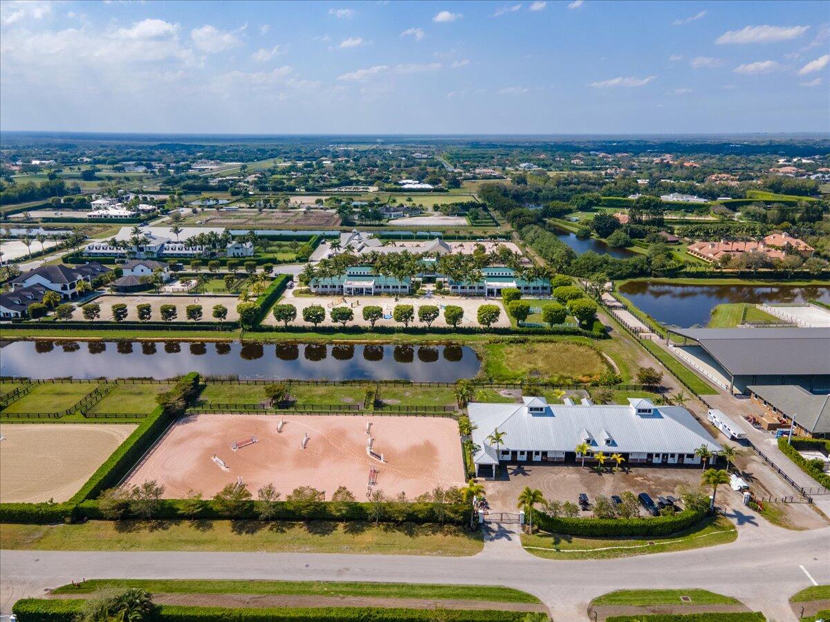 GRAND PRIX VILLAGE SOUTH - Residential