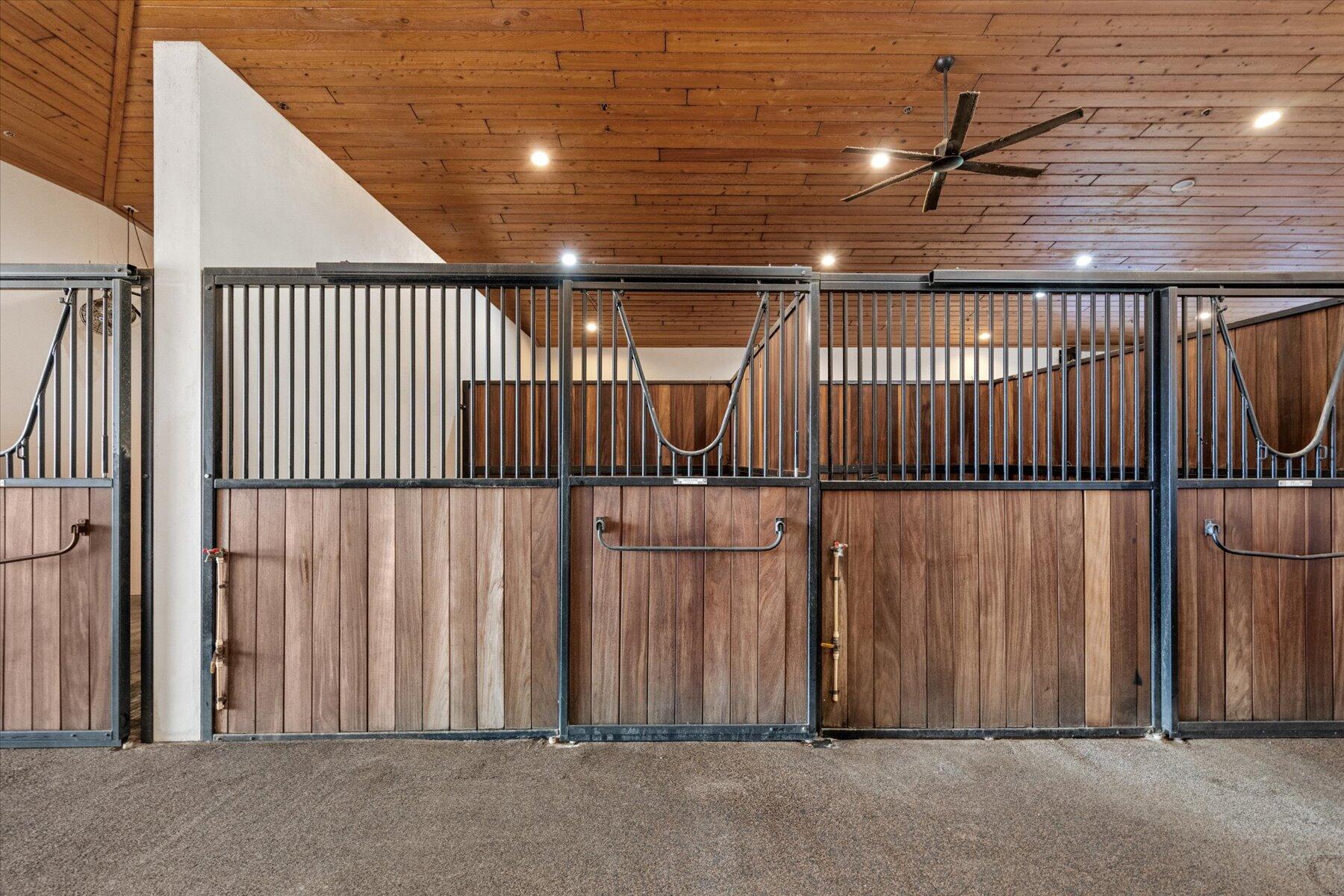 GRAND PRIX VILLAGE SOUTH - Residential