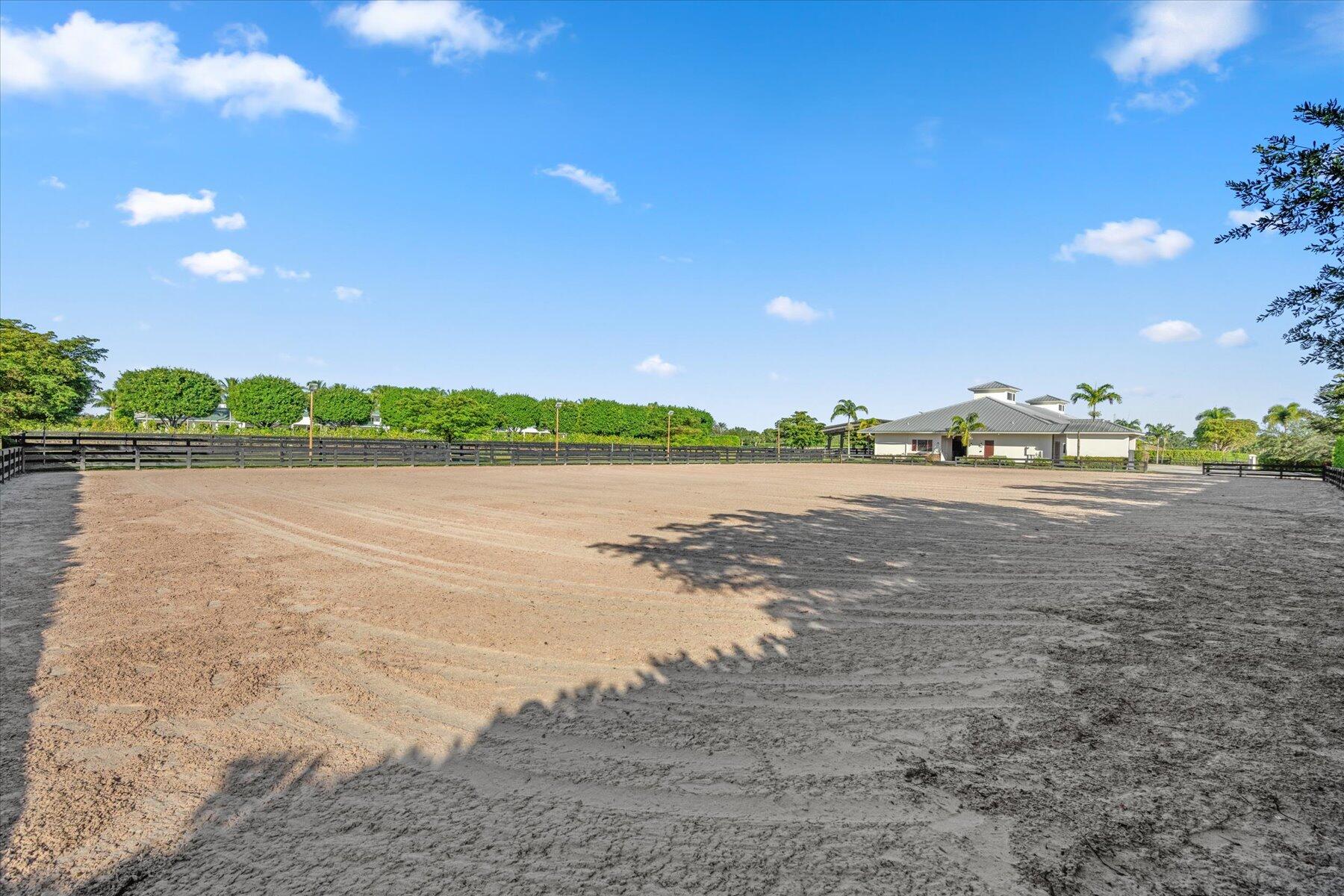 GRAND PRIX VILLAGE SOUTH - Residential