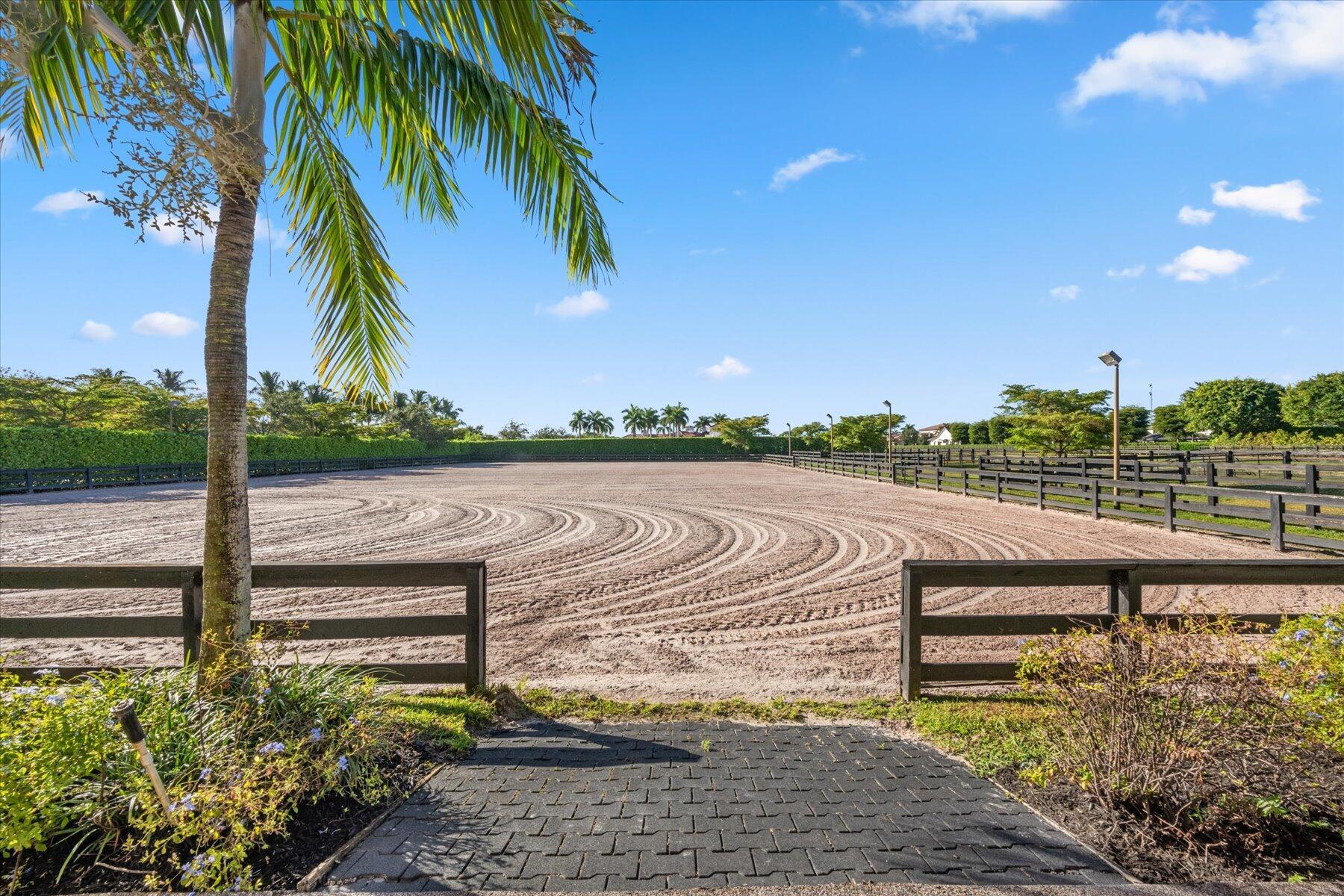 GRAND PRIX VILLAGE SOUTH - Residential