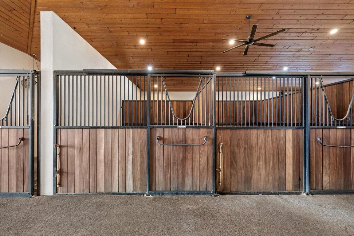 GRAND PRIX VILLAGE SOUTH - Residential