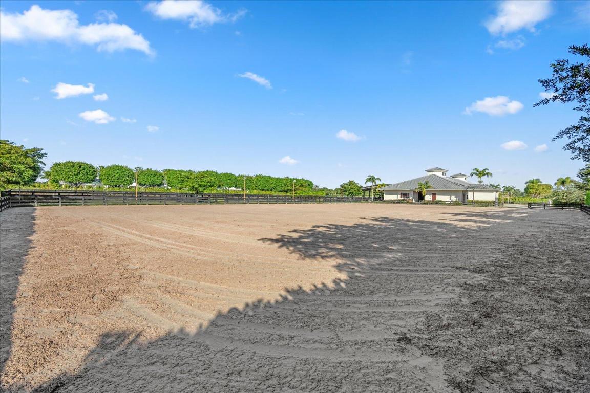 GRAND PRIX VILLAGE SOUTH - Residential