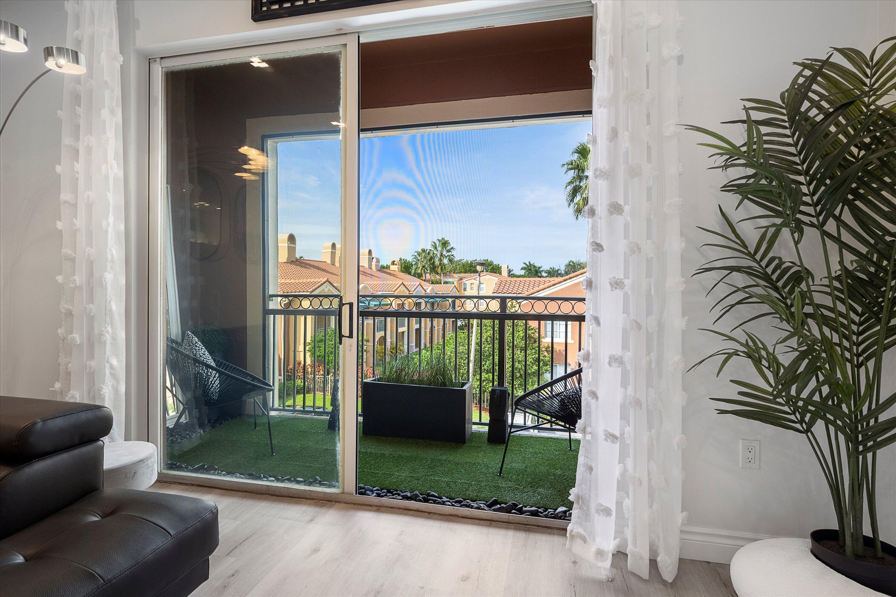 ST ANDREWS AT POLO CLUB CONDO - Residential Lease