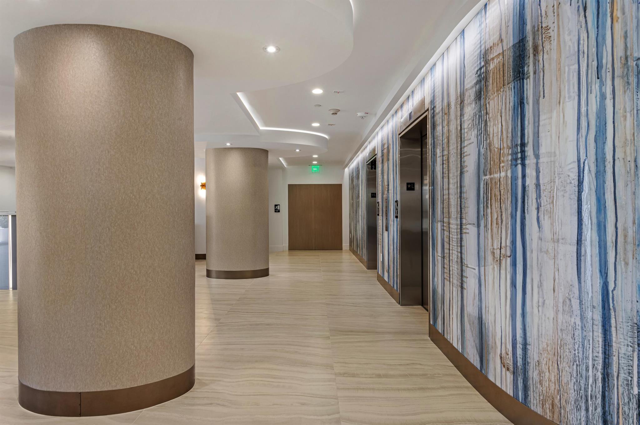 BERESFORD CONDO - Residential