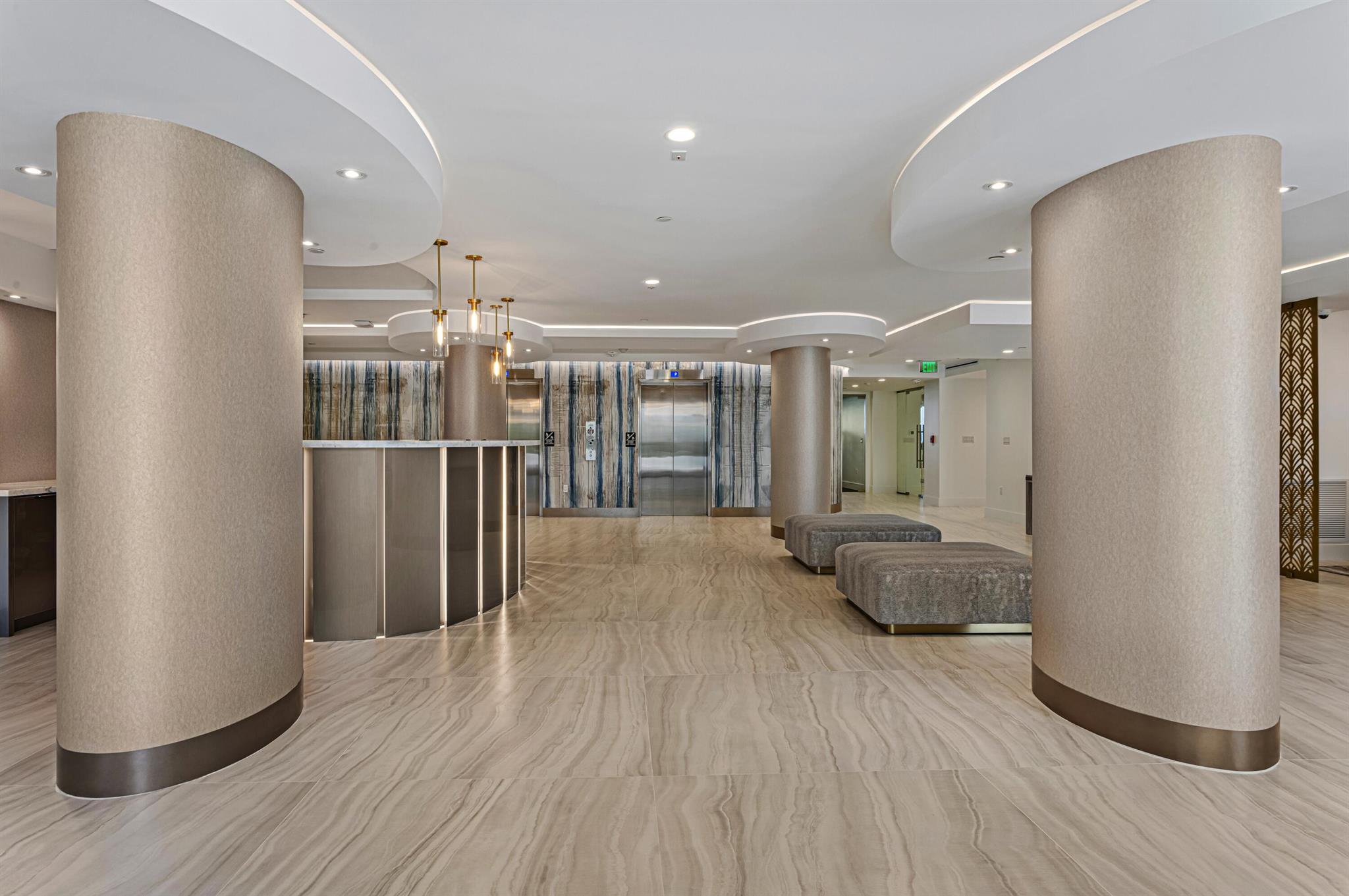 BERESFORD CONDO - Residential