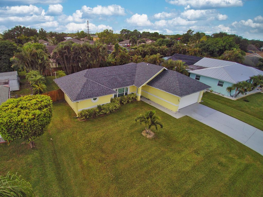 Photo of 362 SW De Gouvea Terrace, Port Saint Lucie, FL 34984 (MLS # R11126147)