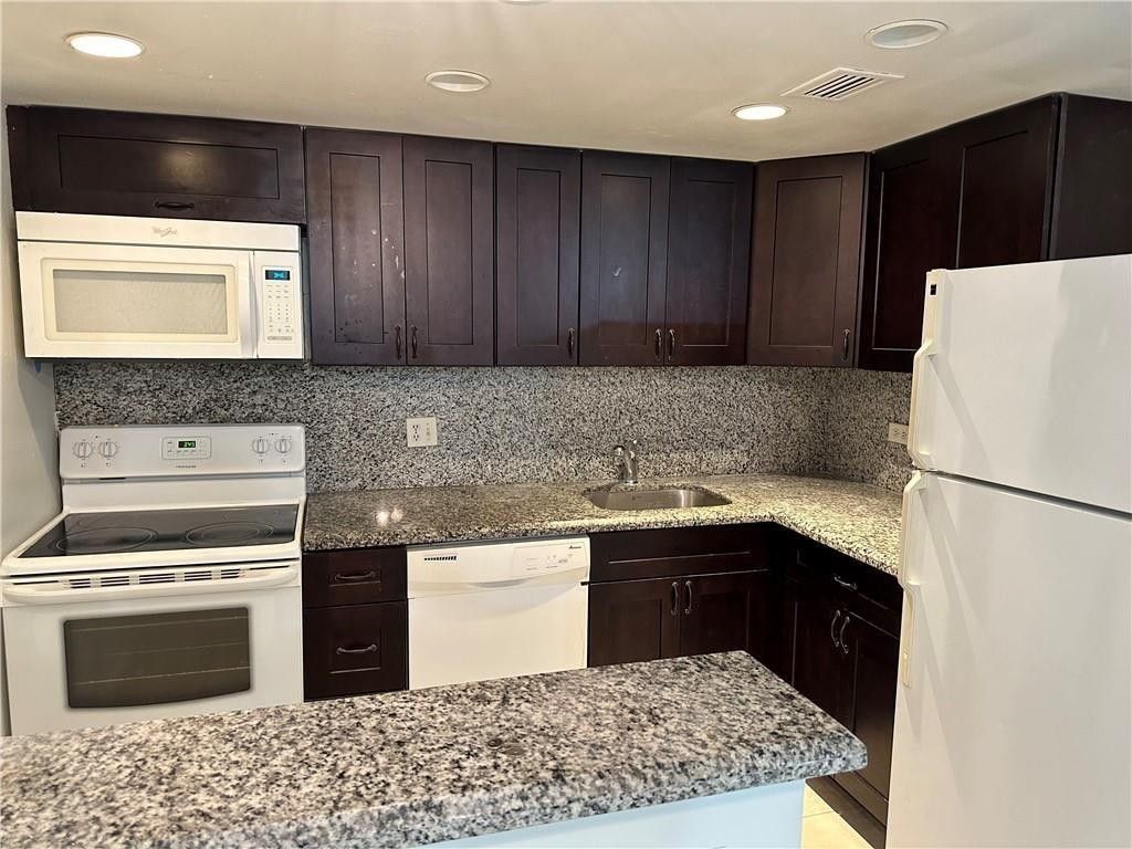 Photo of 3680 Inverrary Drive #3r, Lauderhill, FL 33319 (MLS # F10543453)