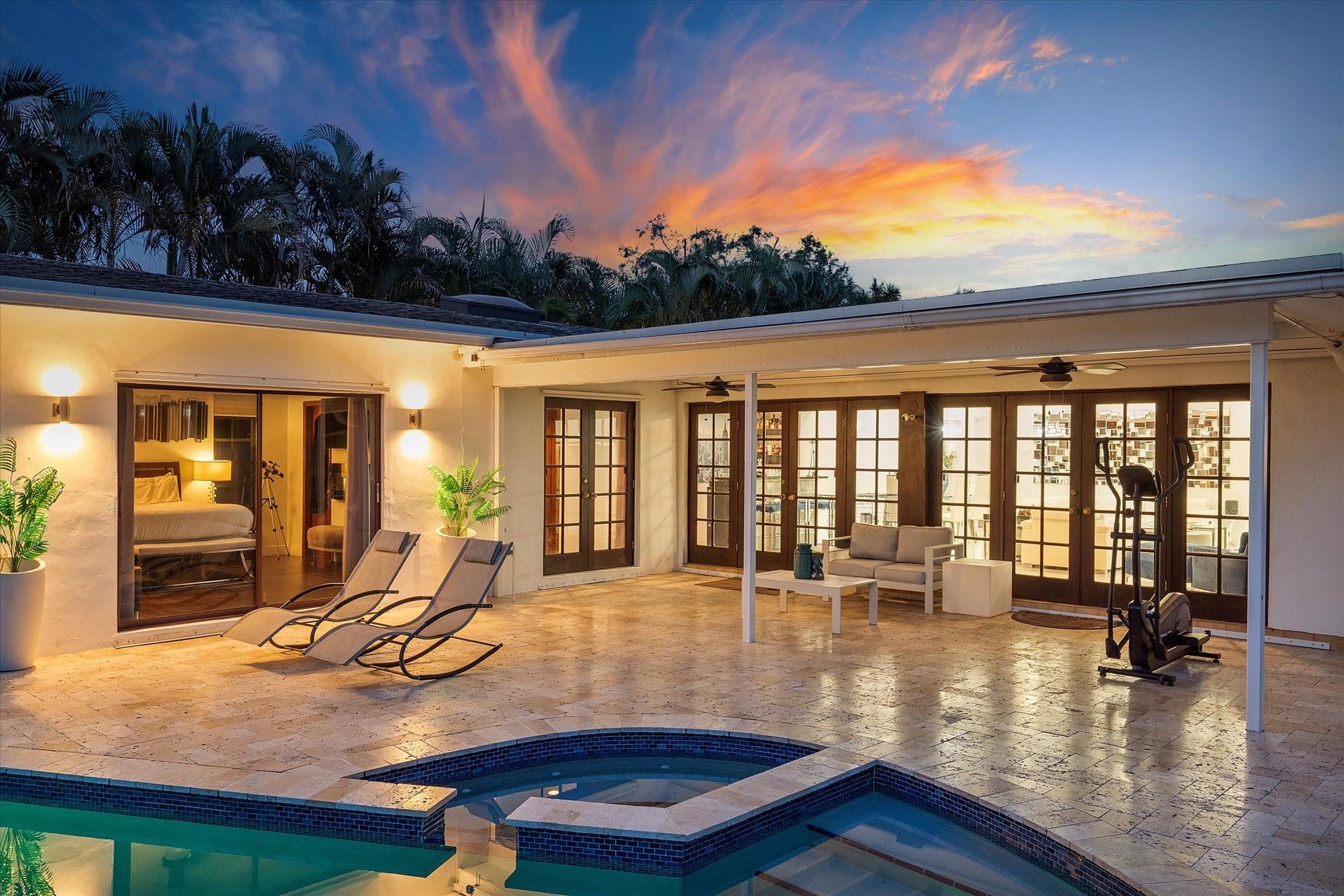 Hollywood Hills 6-22 B - Residential Lease