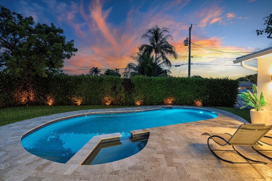 Hollywood Hills 6-22 B - Residential Lease