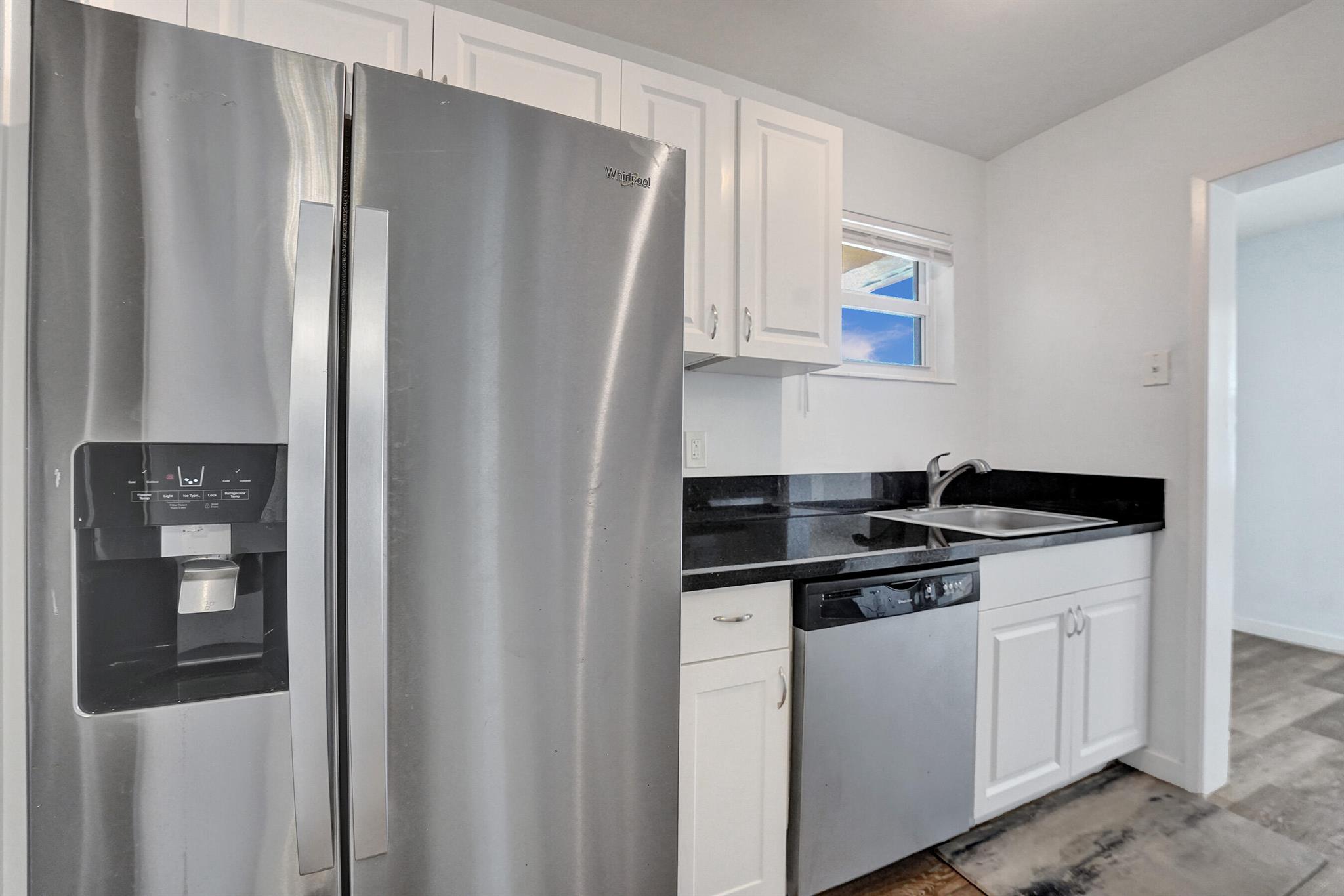 LANDINGS HARBORAGE CONDO - Residential Lease