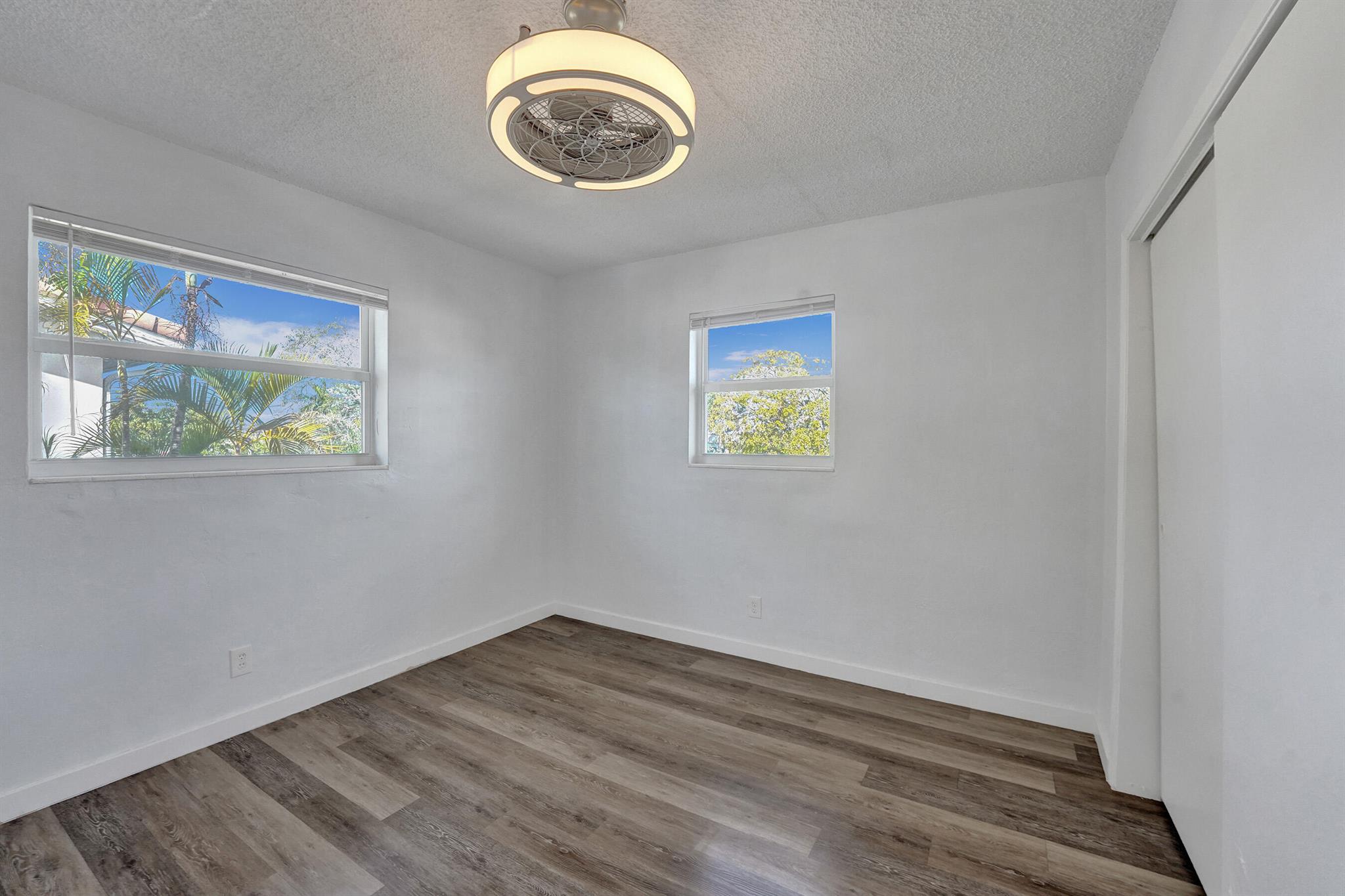 LANDINGS HARBORAGE CONDO - Residential Lease