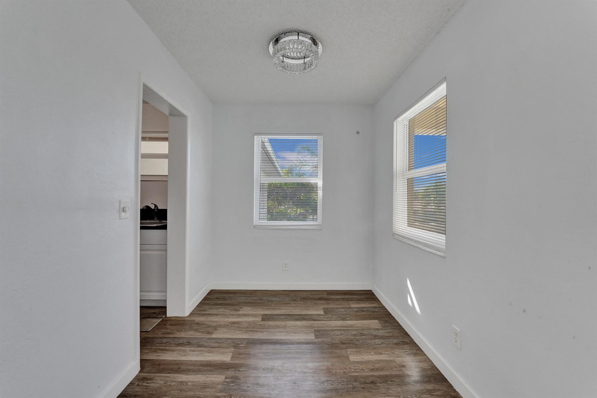 LANDINGS HARBORAGE CONDO - Residential Lease