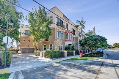 Santa Barbara Estates Res - Residential