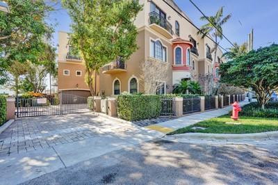 Santa Barbara Estates Res - Residential