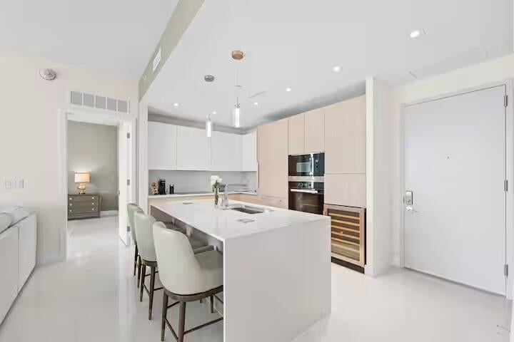 3100 N Ocean Drive