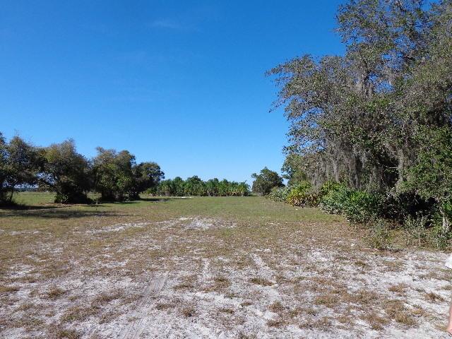 63000 Western Agricultura - Land