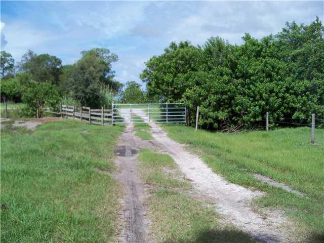 63000 Western Agricultura - Land