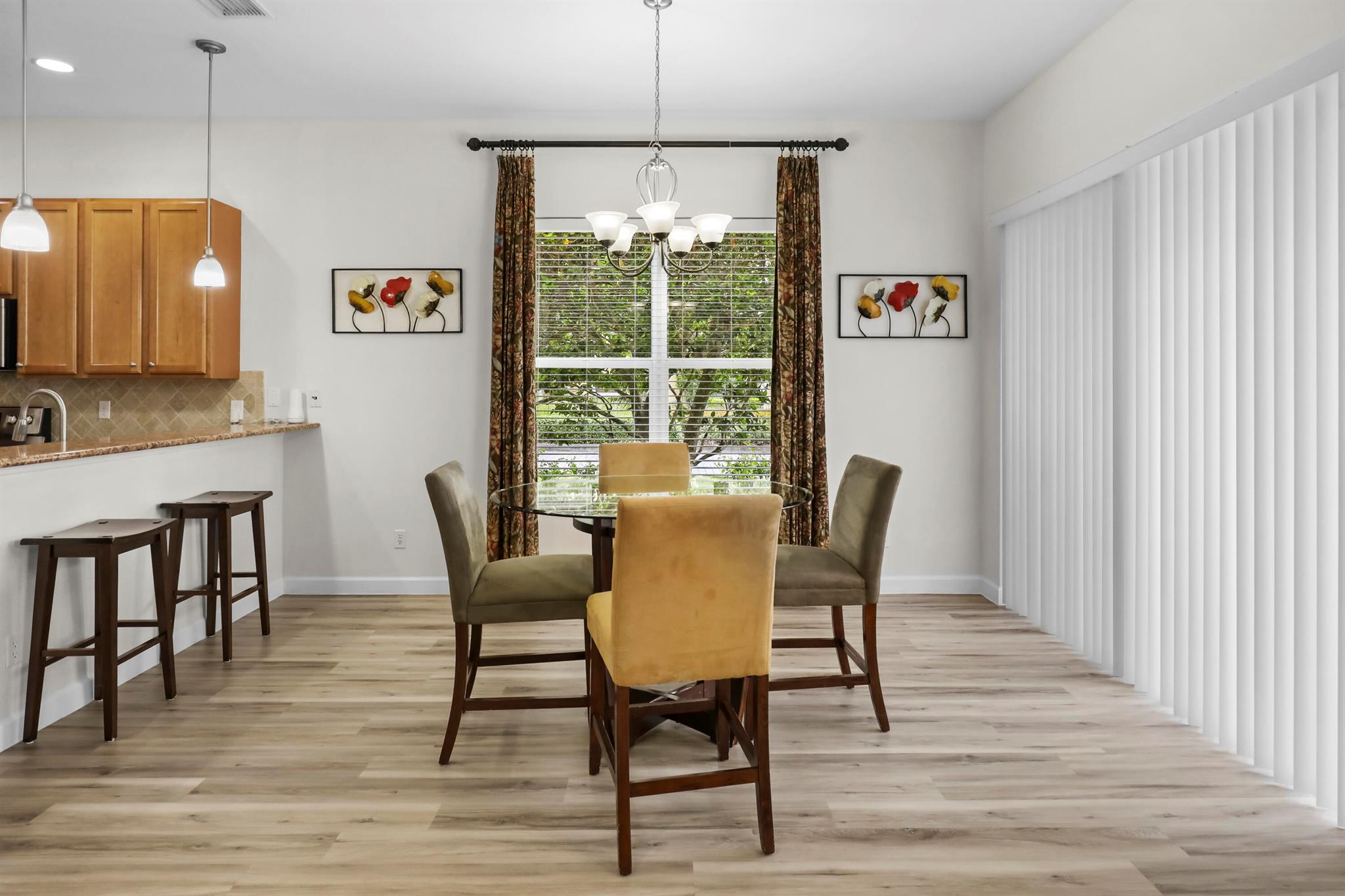 ST ANDREWS TOWNHOMES - Residential