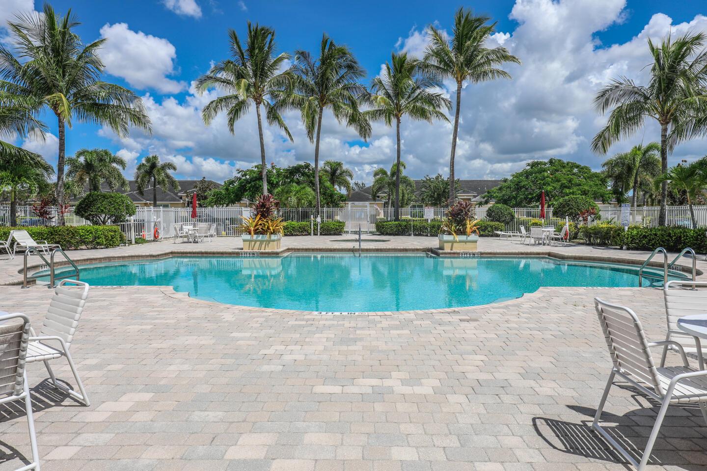 ST ANDREWS TOWNHOMES - Residential