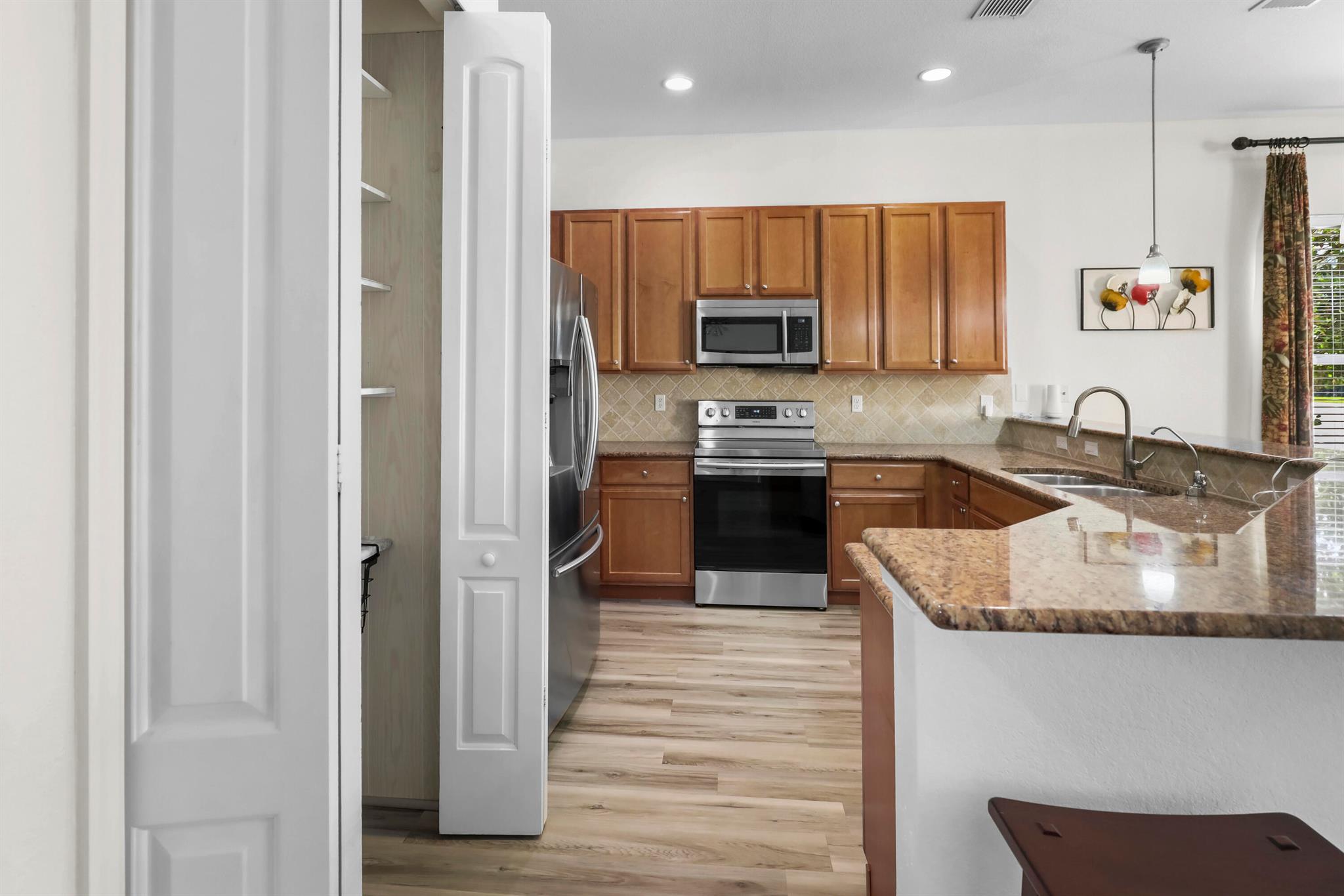 ST ANDREWS TOWNHOMES - Residential