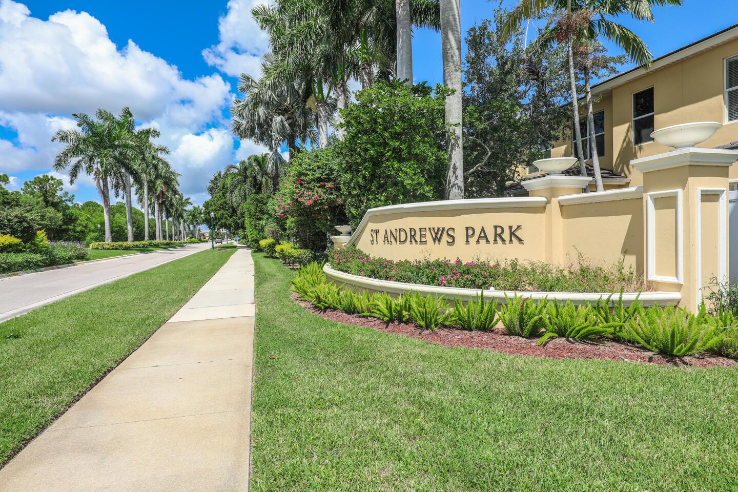 ST ANDREWS TOWNHOMES - Residential