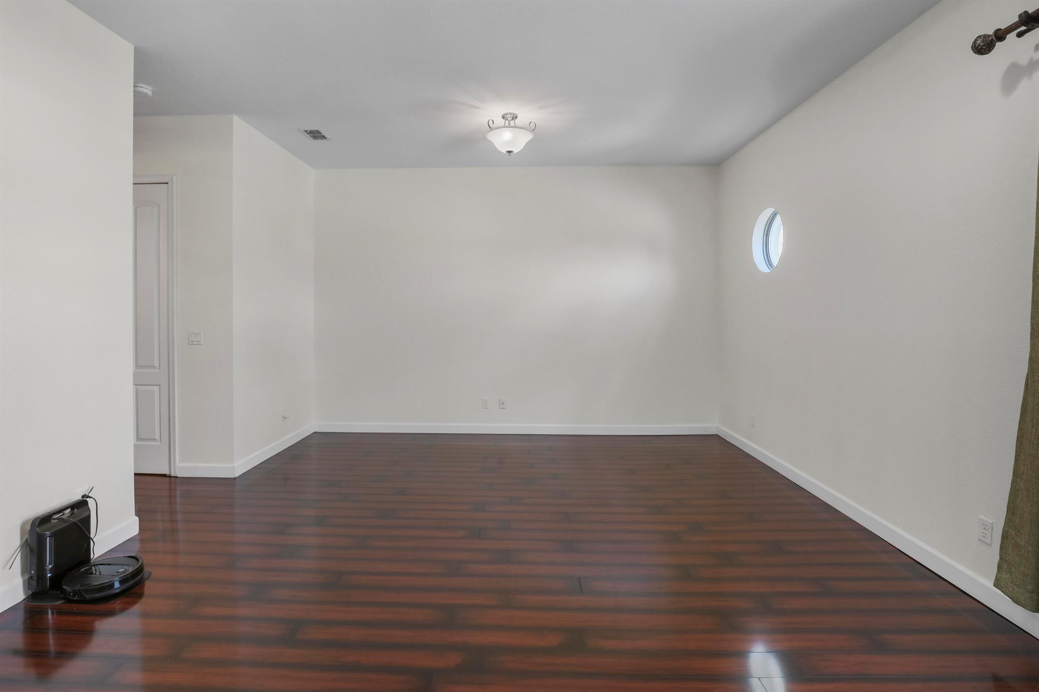 ST ANDREWS TOWNHOMES - Residential