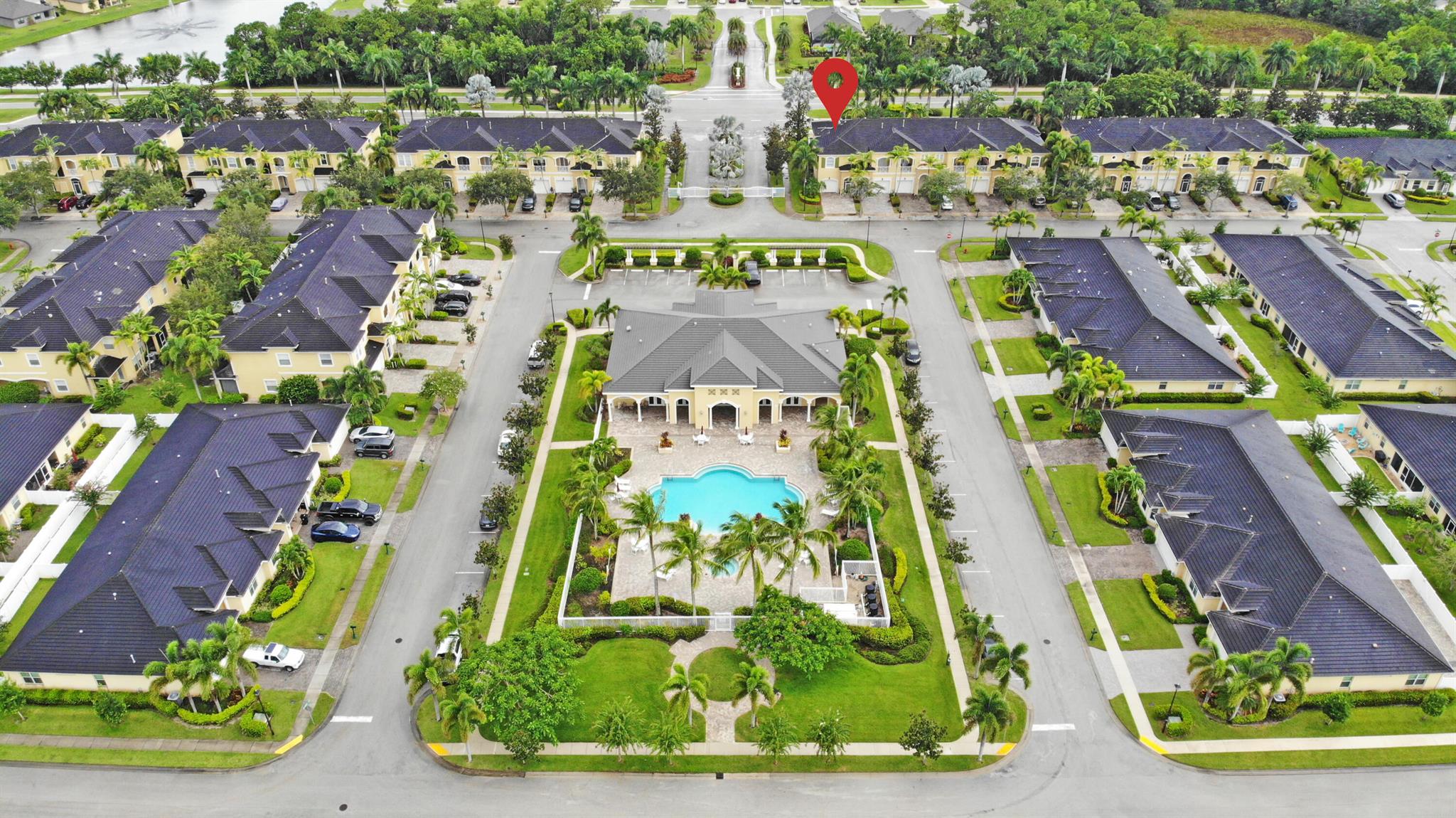 ST ANDREWS TOWNHOMES - Residential