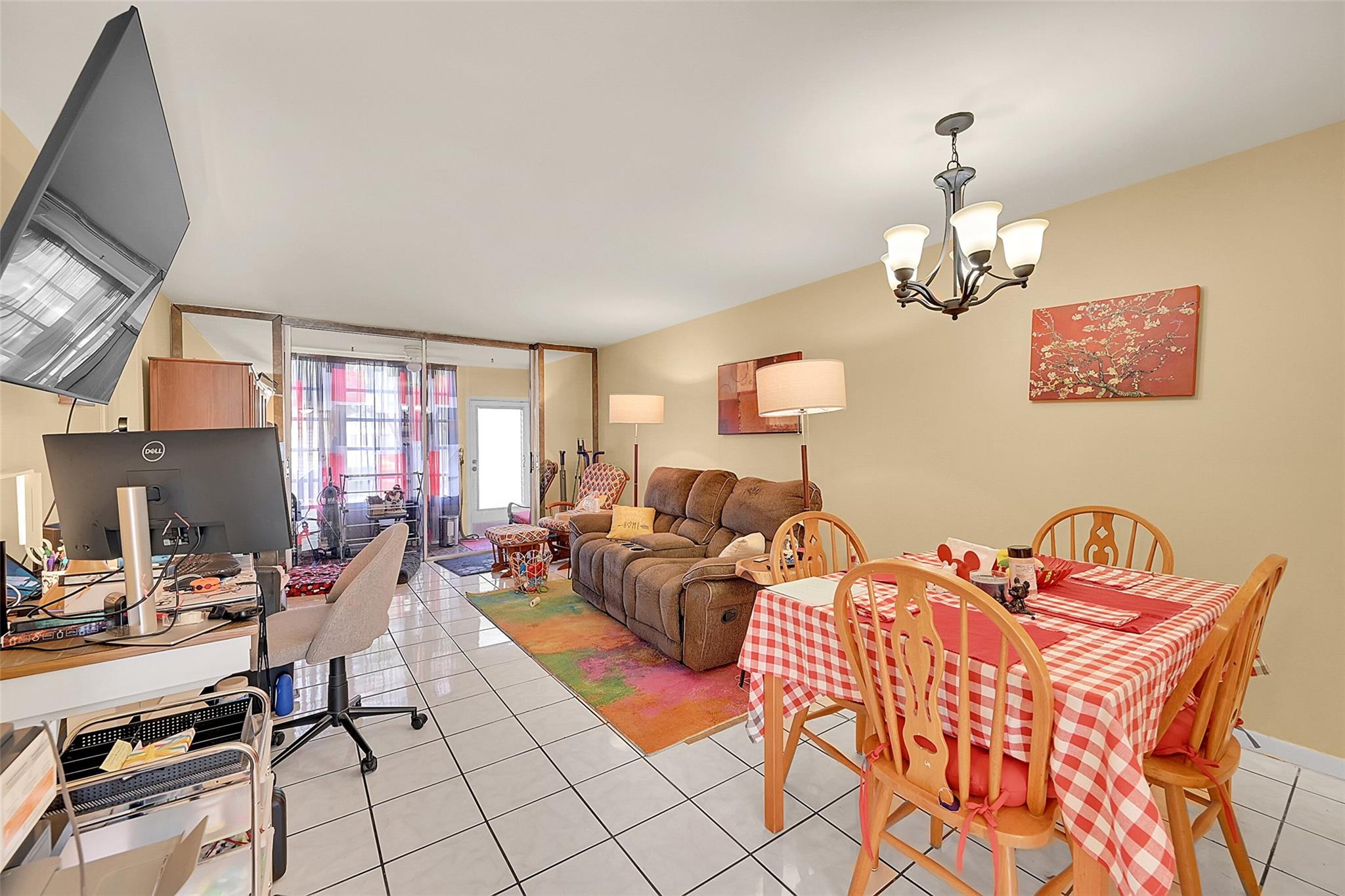 Sunrise Lakes - Residential