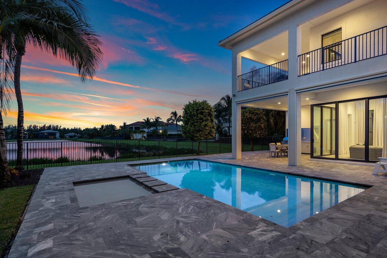 SEVEN BRIDGES - Residential