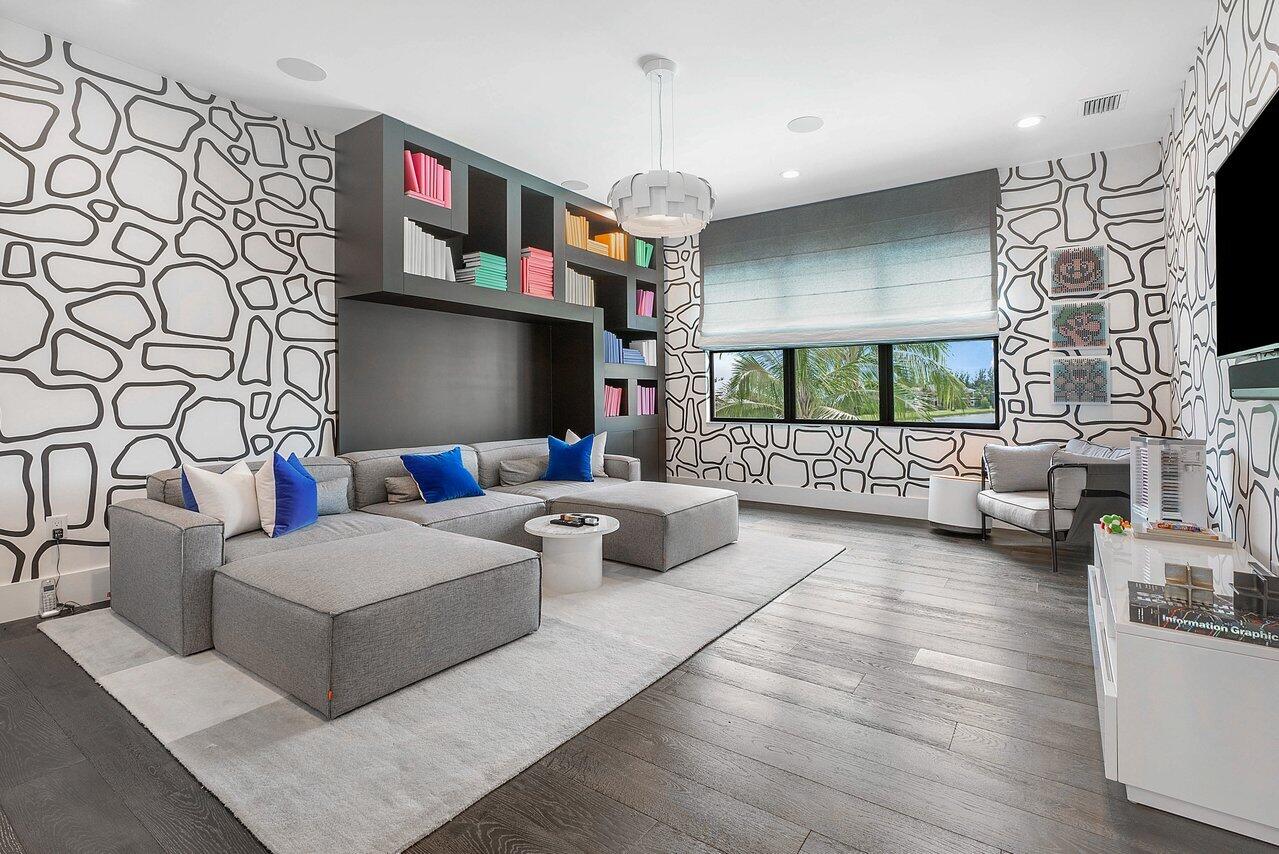 SEVEN BRIDGES - Residential