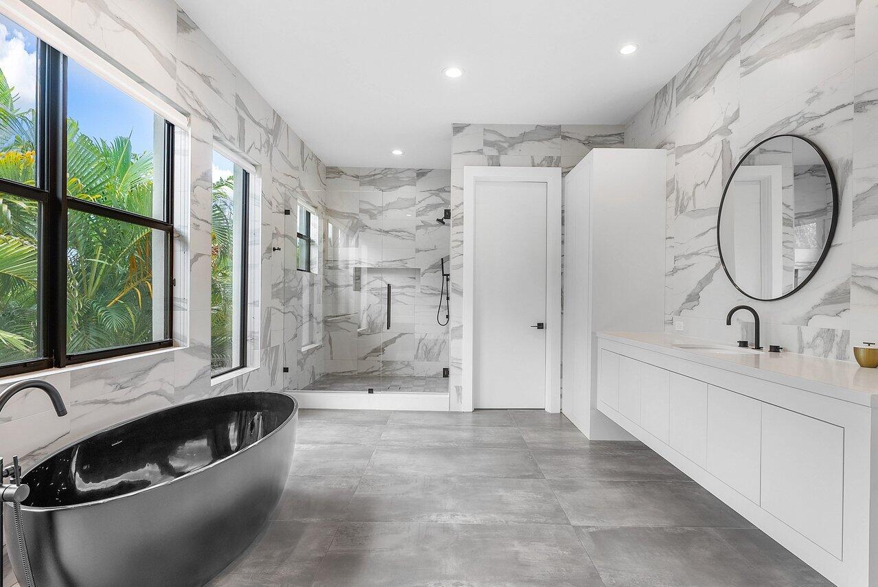 SEVEN BRIDGES - Residential