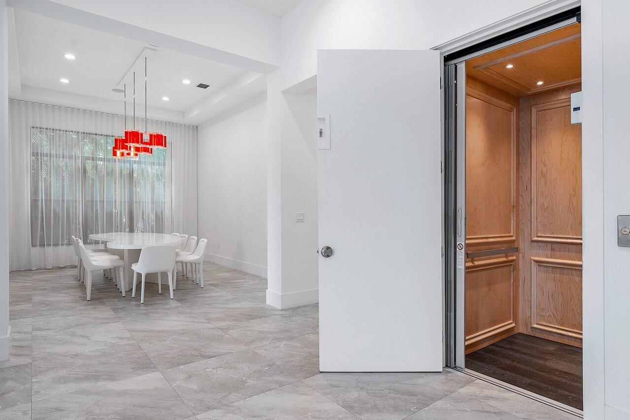 SEVEN BRIDGES - Residential