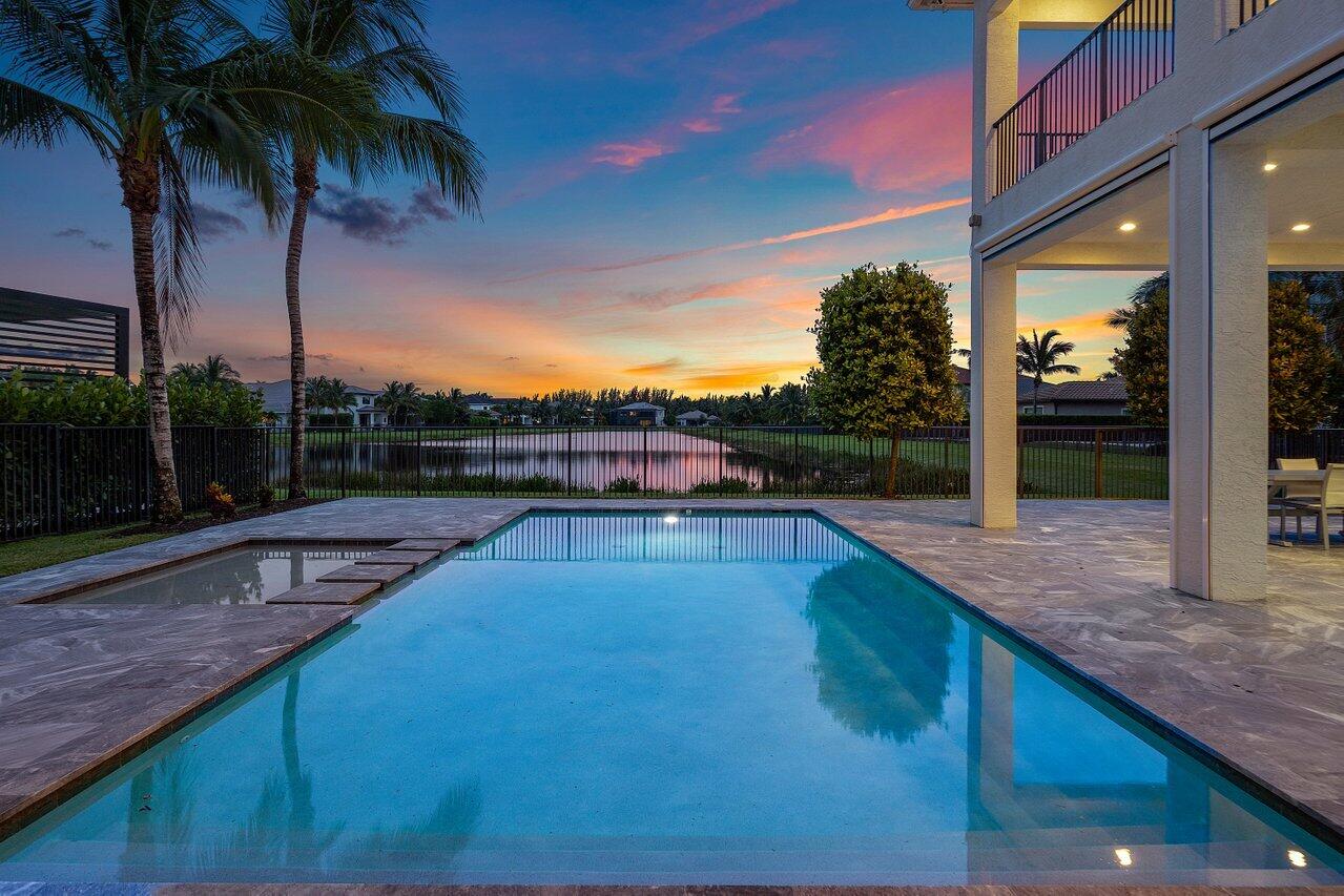 SEVEN BRIDGES - Residential