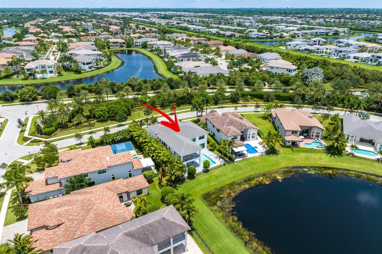 SEVEN BRIDGES - Residential