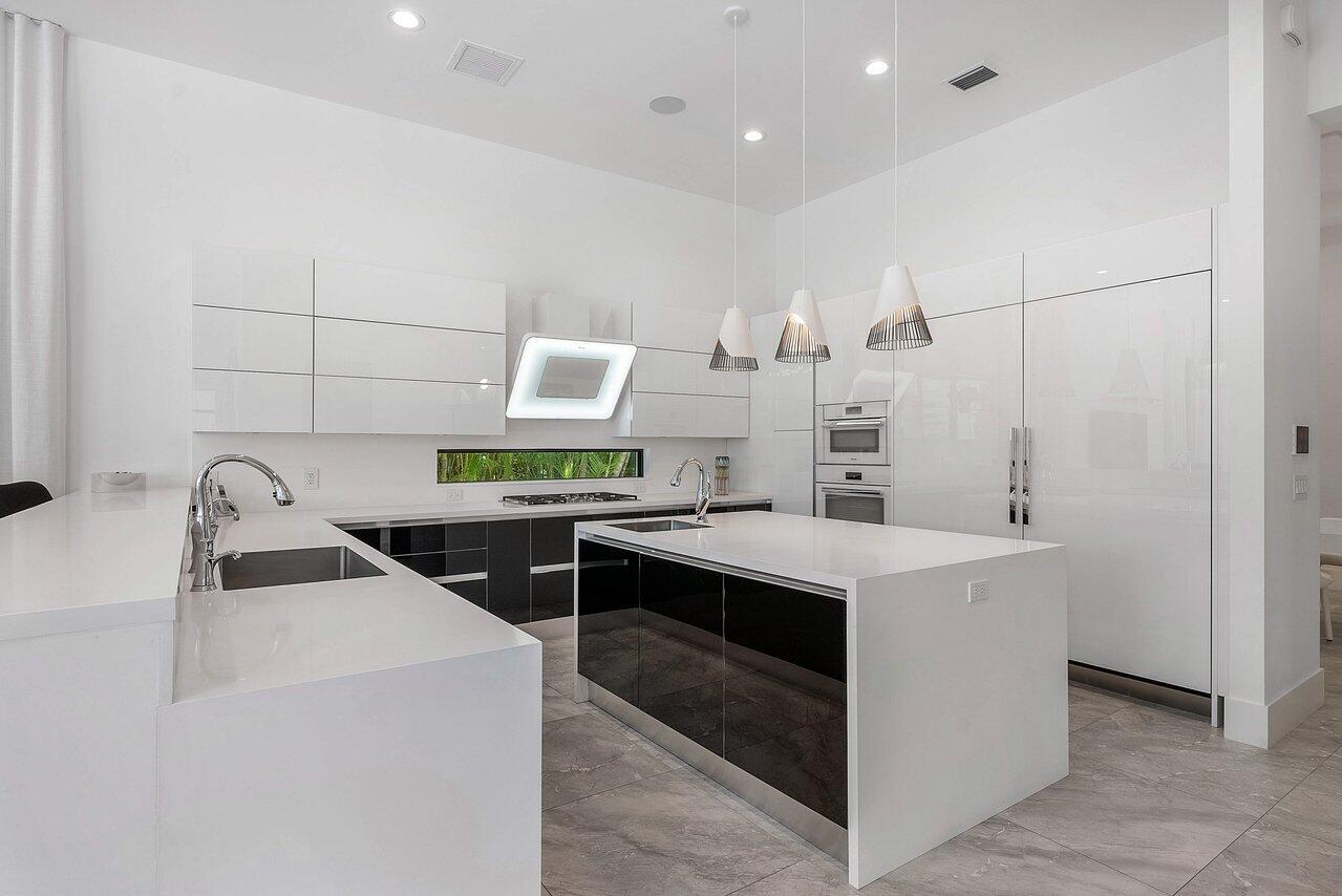 SEVEN BRIDGES - Residential