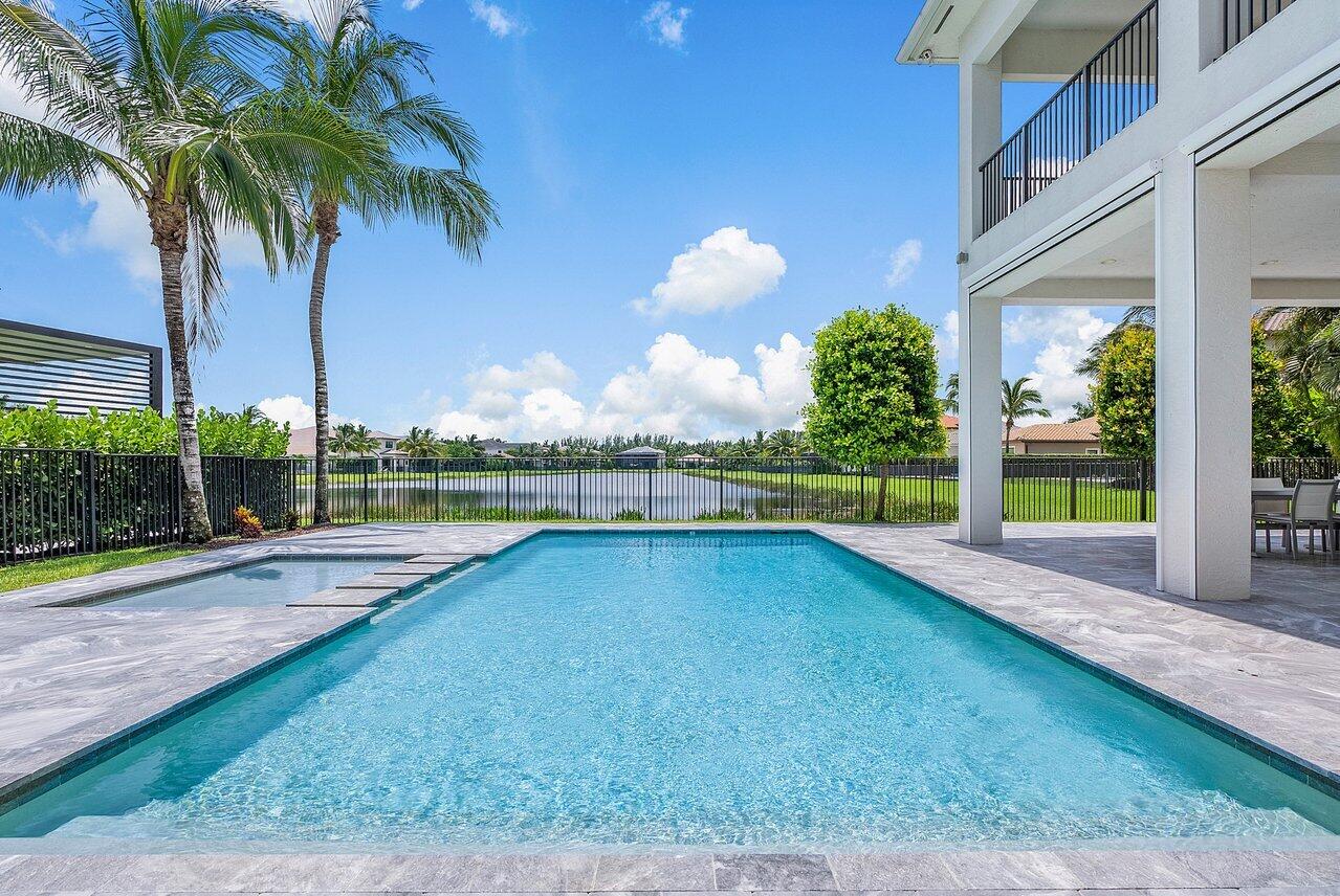 SEVEN BRIDGES - Residential