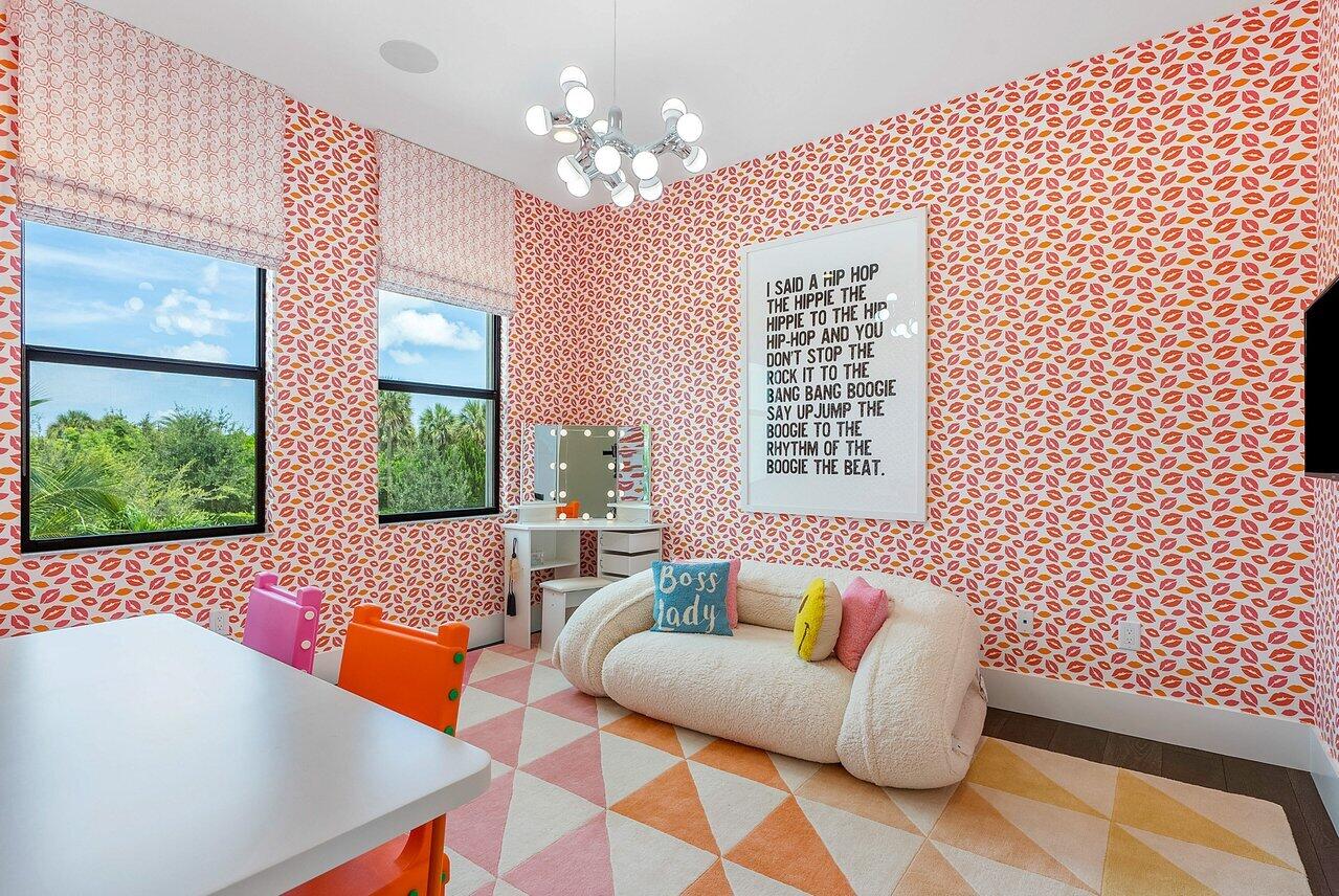 SEVEN BRIDGES - Residential