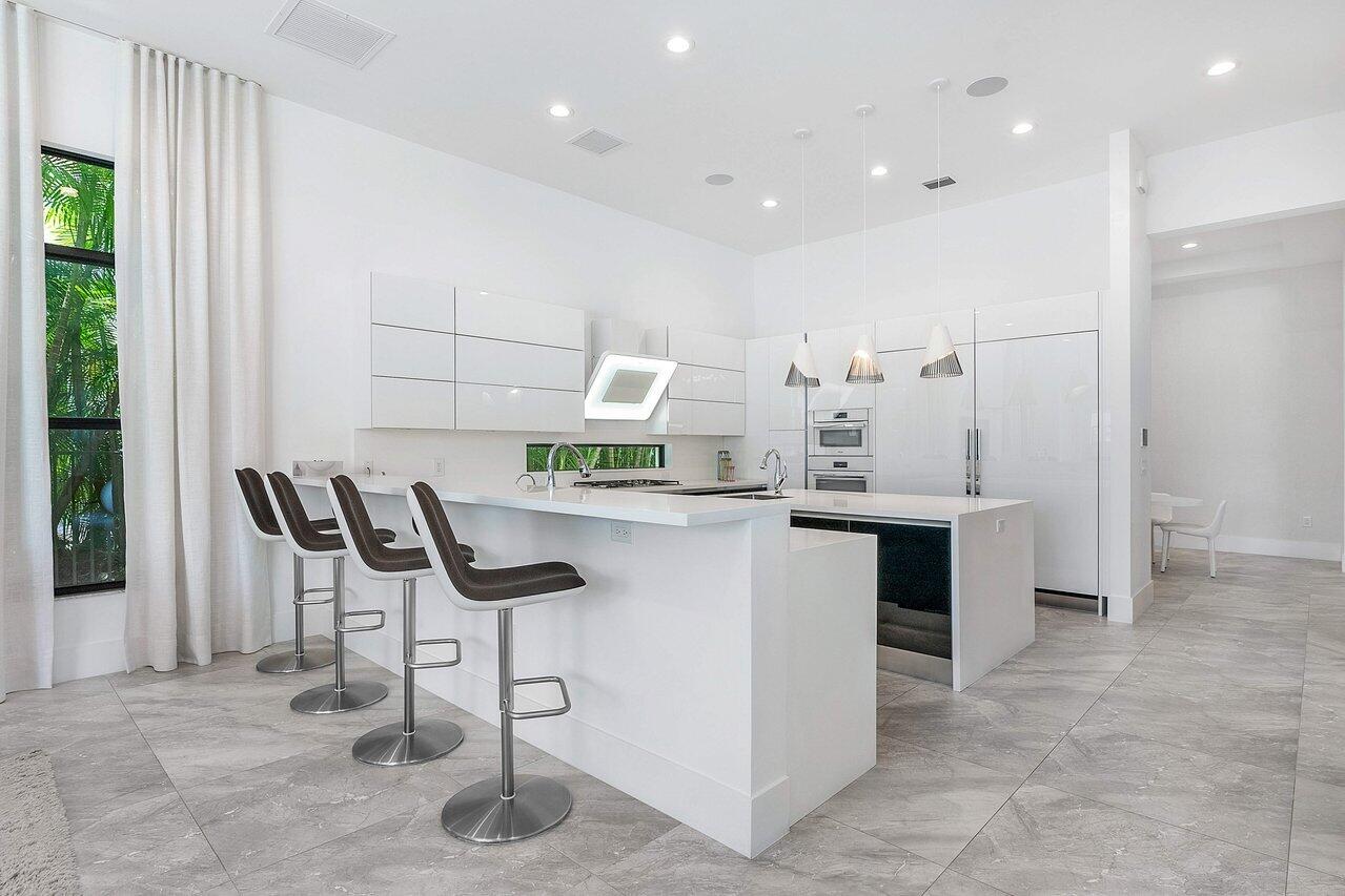 SEVEN BRIDGES - Residential