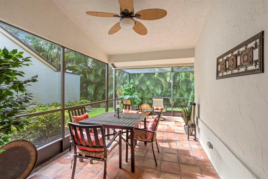 TOWNHOMES OF GLEN GARY - Residential