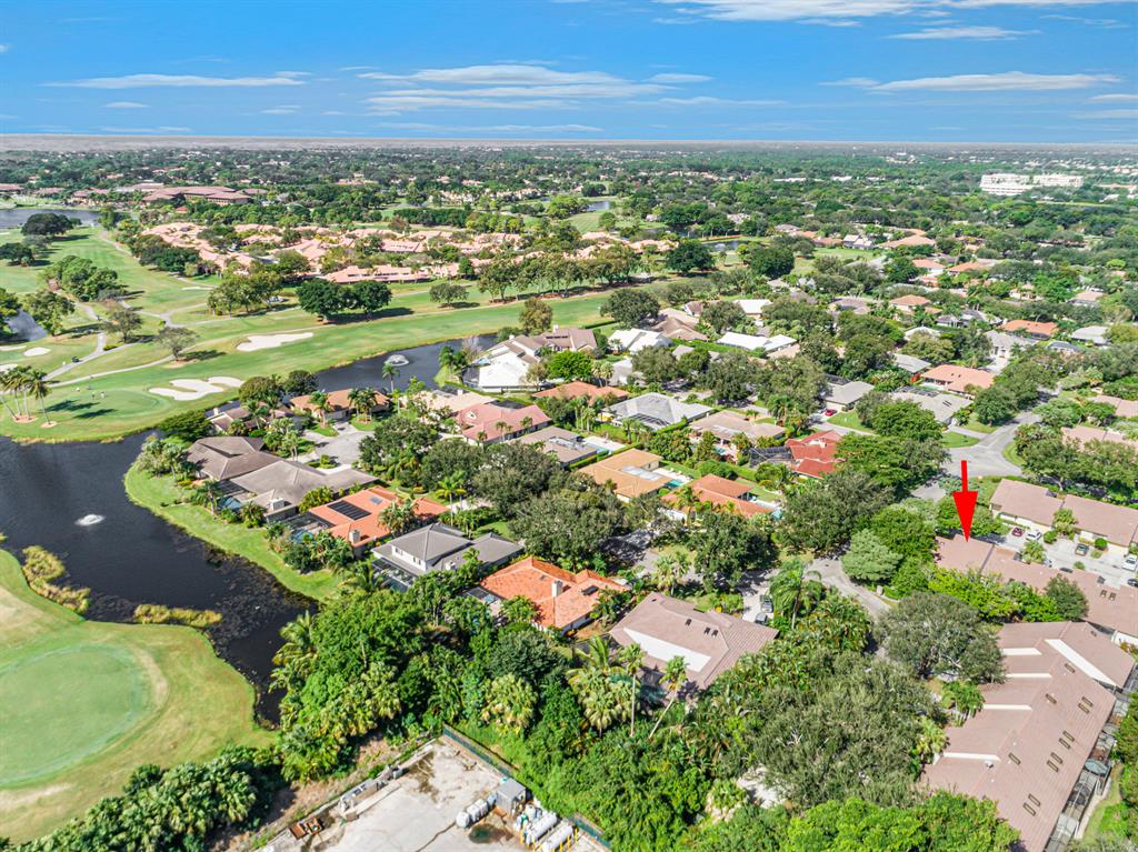 TOWNHOMES OF GLEN GARY - Residential