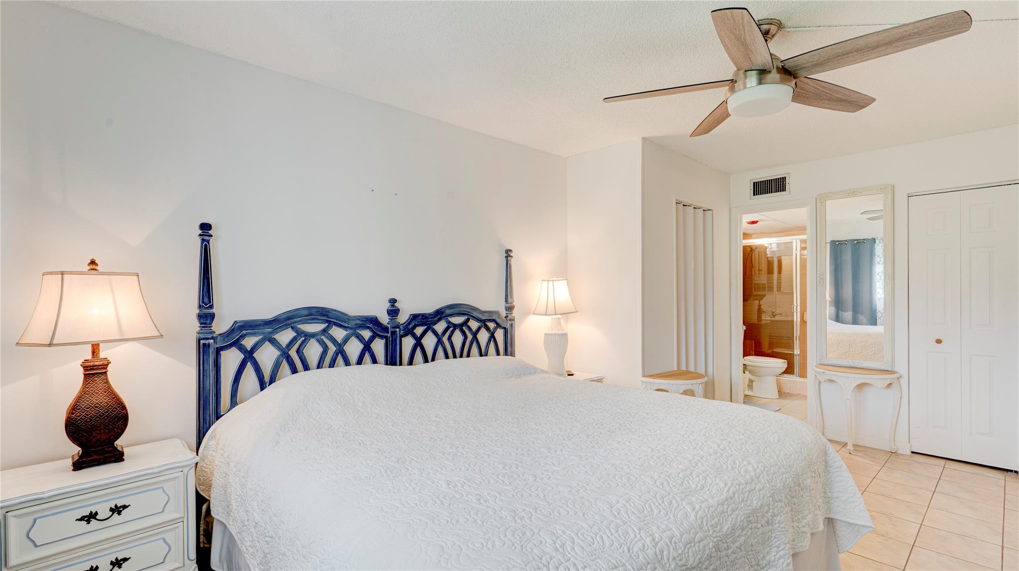 Oriole Golf & Tennis Club - Residential