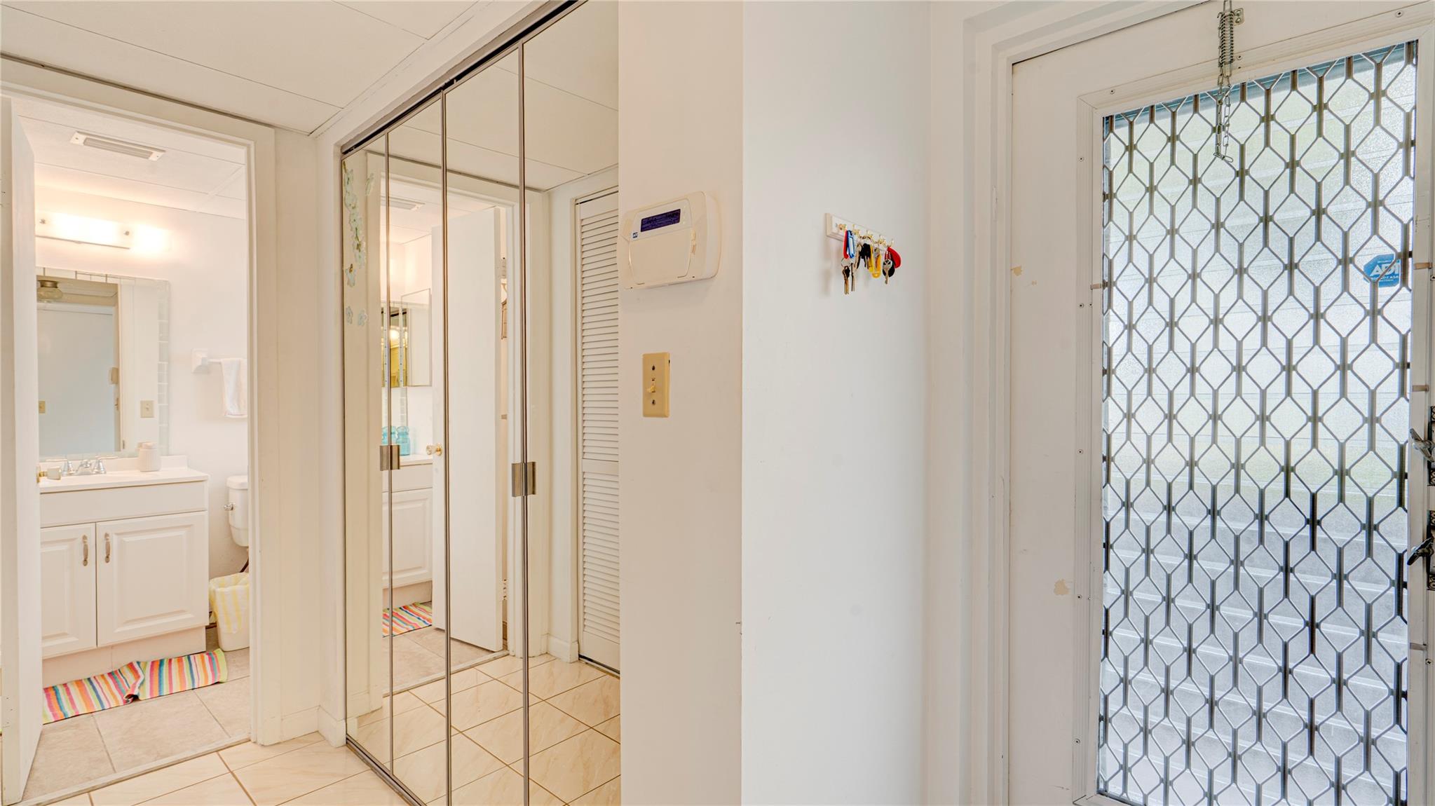 Oriole Golf & Tennis Club - Residential