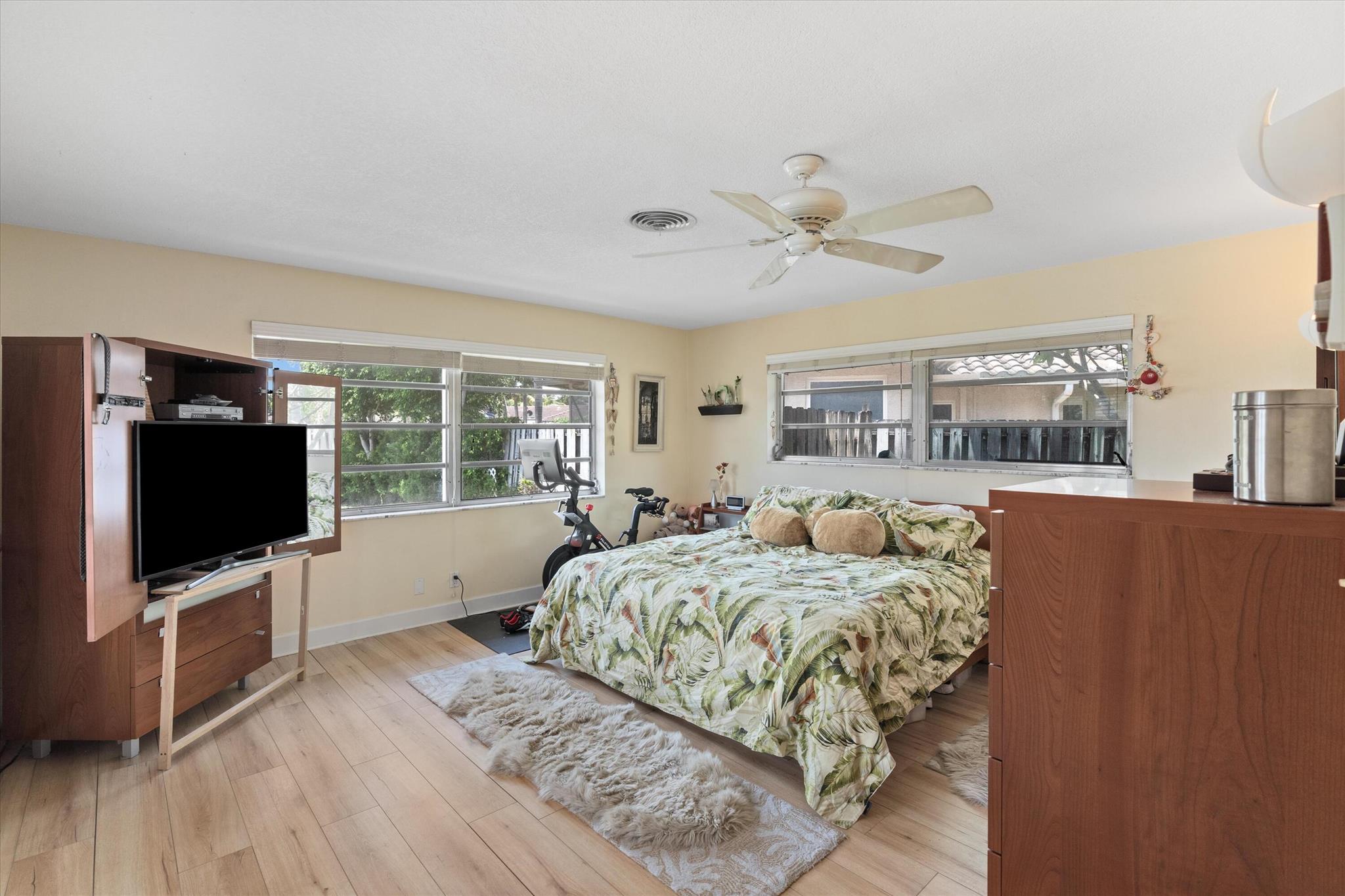 COVE 5TH SEC - Residential