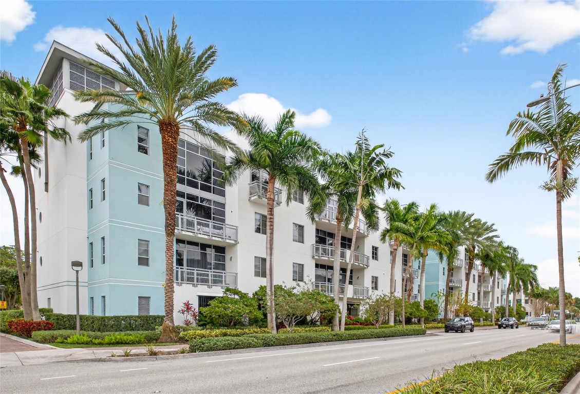 MERIDIAN DELRAY CONDO - Residential