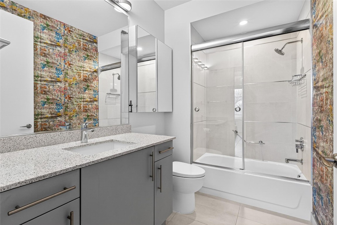 MERIDIAN DELRAY CONDO - Residential