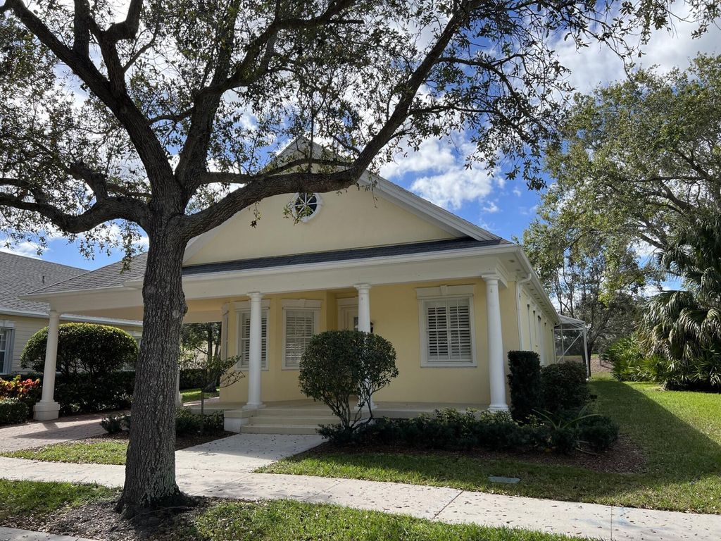 Photo of 180 Barbados Drive, Jupiter, FL 33458 (MLS # R10895991)